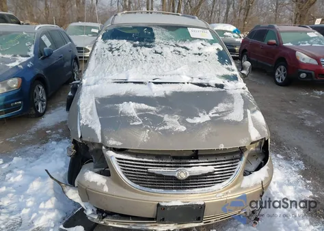 2003 Chrysler Town & Country Limited from USA, damaged, VIN 2C8GP64L13R295961